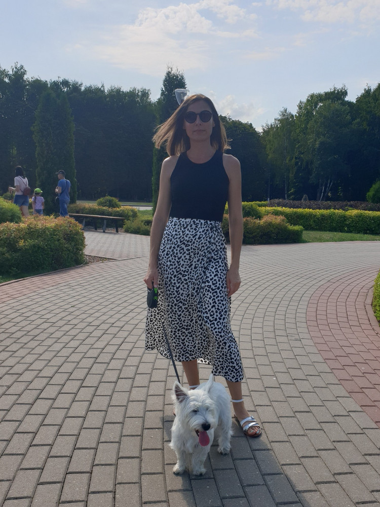 Первое впечатление о топе положительное. Не знаю,что будет после стирки, но у него и цена соответственная.