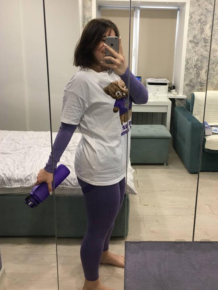 Раньше вся спортивная одежда заказывалась с myprotein, сейчас выбор пал на это. И я вам скажу, неплохо, но по качеству уступает, возможно будет не так долго в носке, приседы со штангой могут сделать свое дело :D