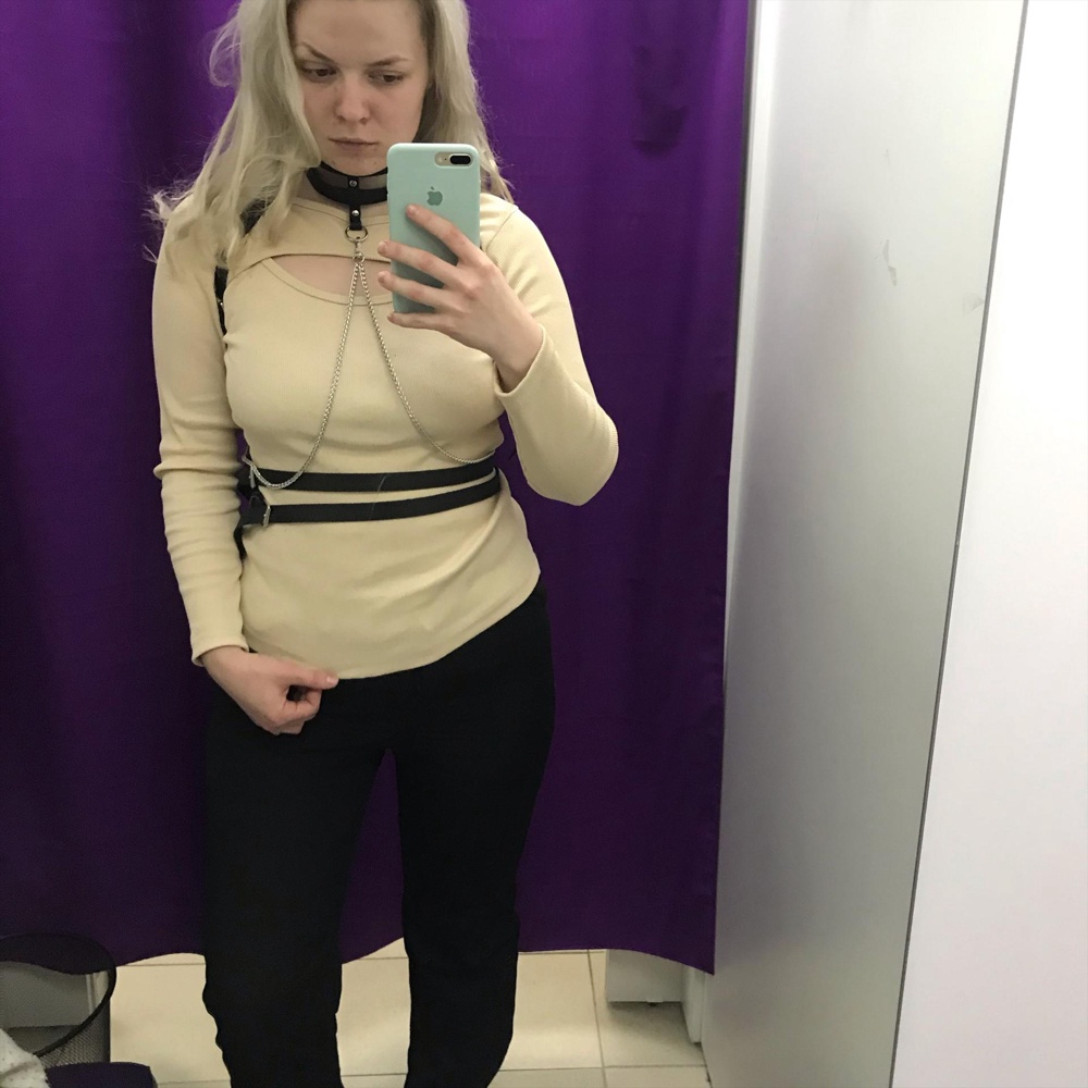 Портупея хорошего качества.Не сразу разобралась как на себя закрепить.Хорошо подойдет для выпрямления спины!!!Рекомендую!!!