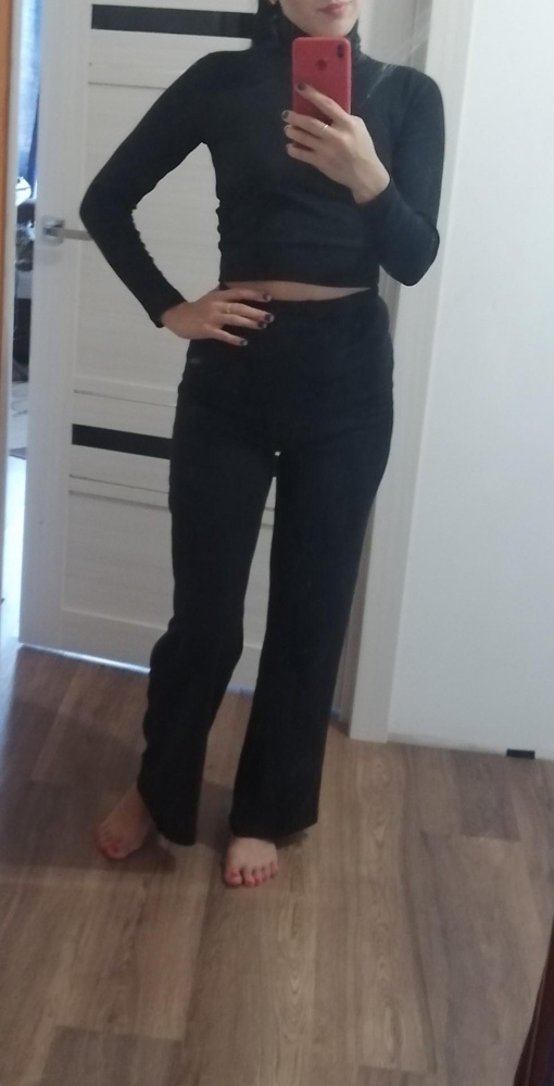 Костюм понравился, но порван под рукавом(