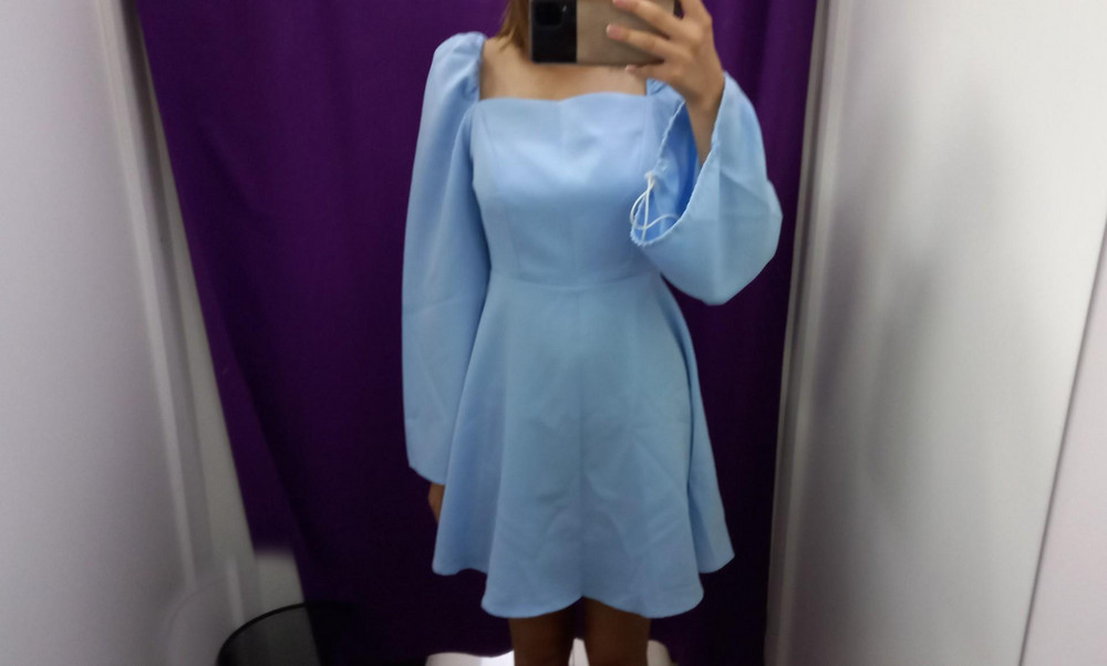 Платье прекрасное😍🥰Хорошо село по фигуре