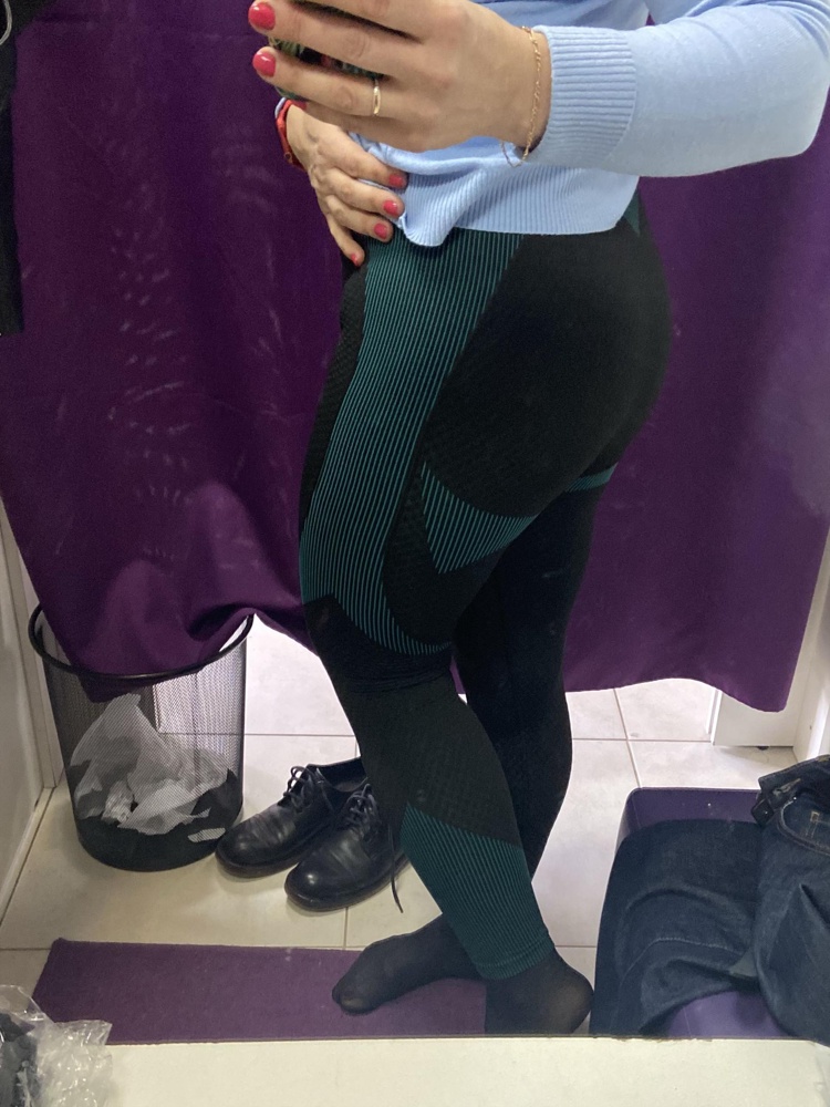 Оооочень плотная ткань, хорошо держат и подтягивают.