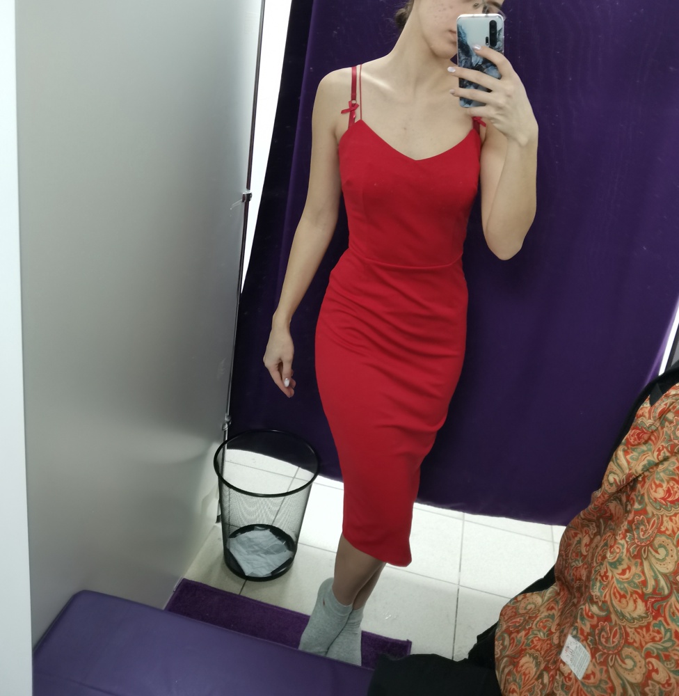 Вроде подошло, но надо было заказать и размер S. Свободно в талии, а также цвет не такой яркий, как на картинке. Мои параметры 88-65-97