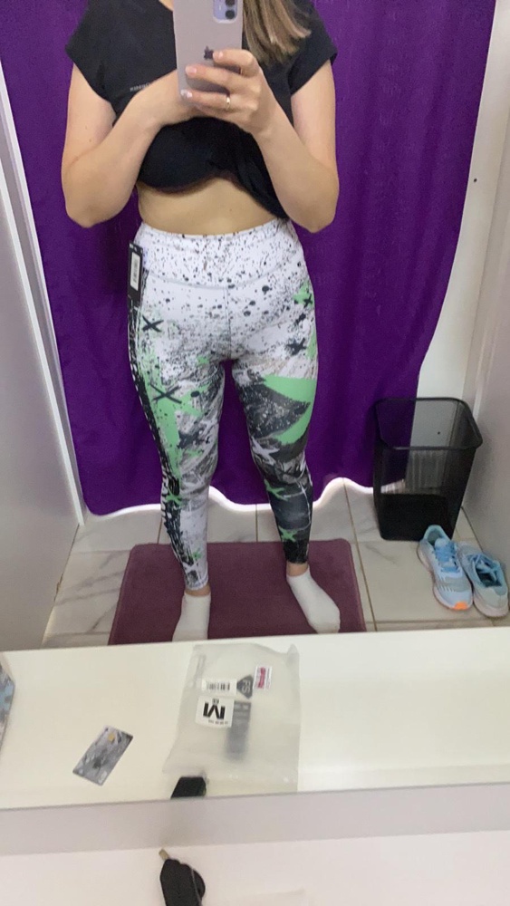 Супер качество ,смотрится хорошо )штаны пришли большие поменяли на М