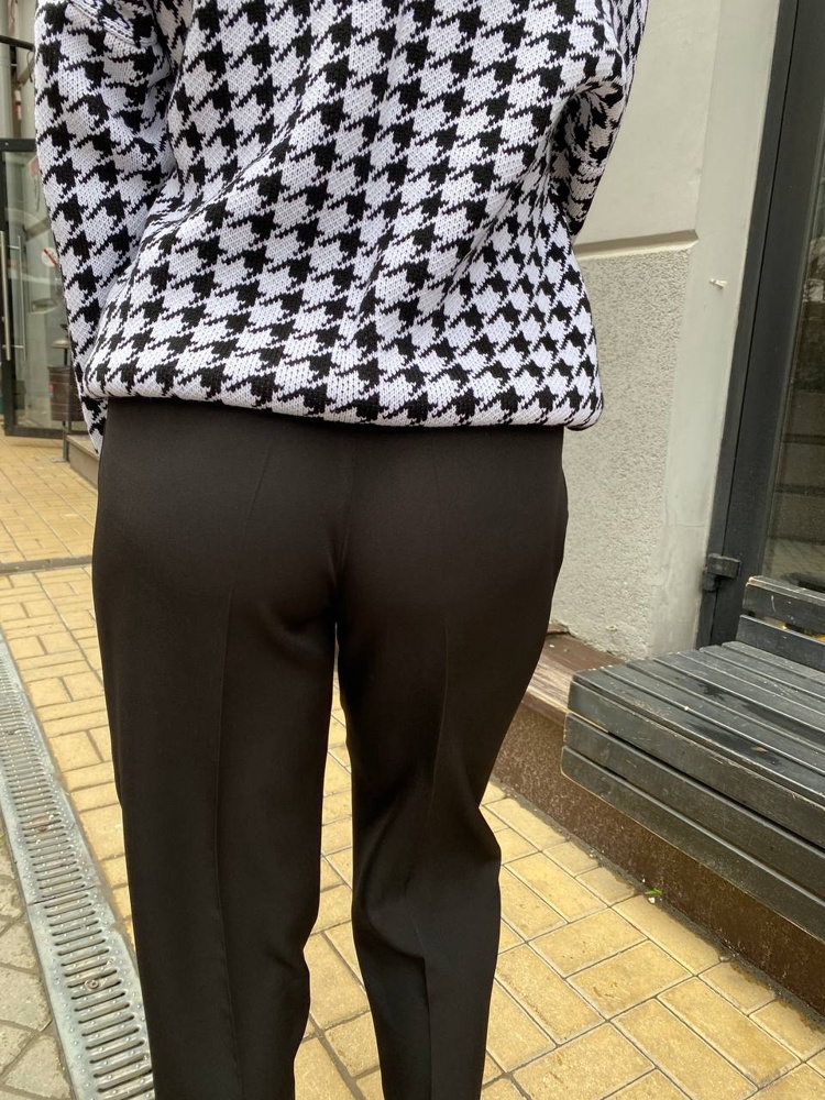 Брюки шикарные, долга не могла найти именно свои, чтобы подходили И тут я нашла свои идеальные Брюки, спасибо большое продавцу