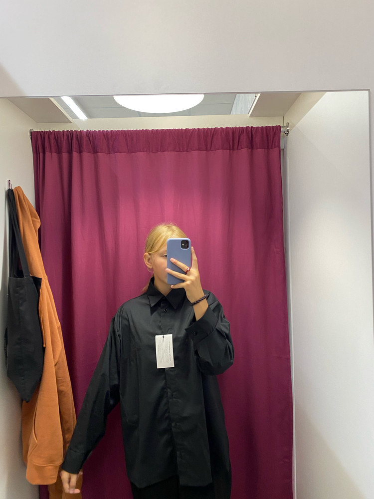 рубашка просто превосходная!!я в восторге😻😻на рост 161 оверсайз