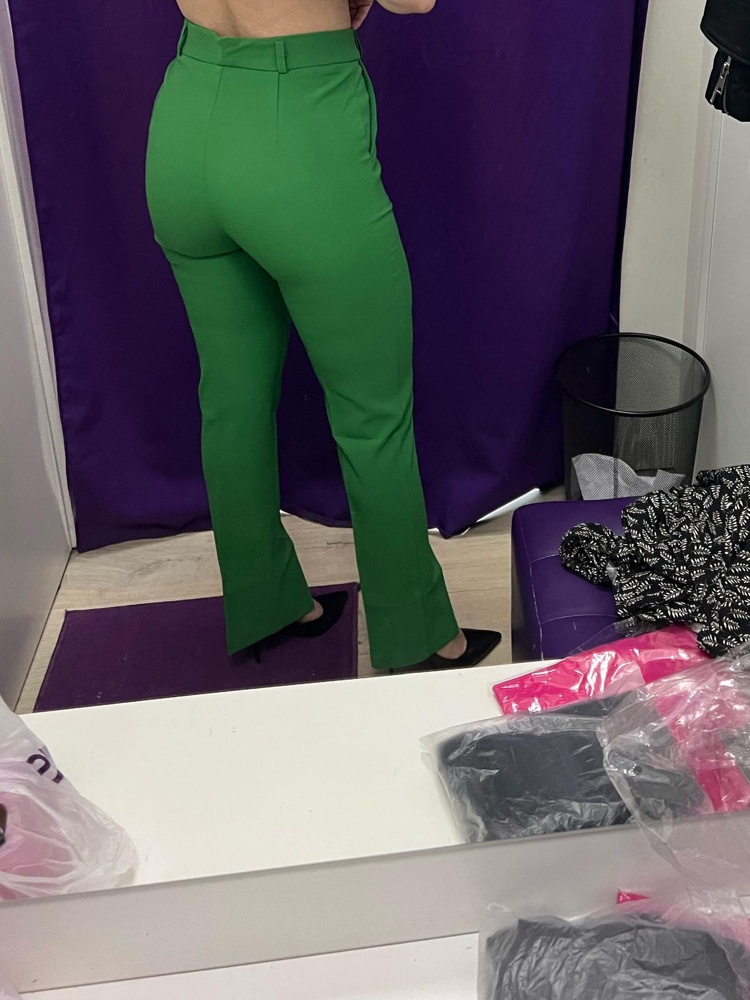 Брюки очень понравились.Сели идеально по фигуре.На рост 160 самый раз.Рекомендую к покупке!