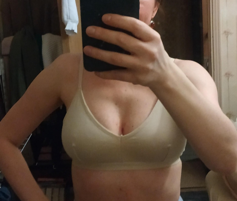 Мой размер 44 - 2 , отлично подошла s. Наверное хорошо, что не было м, иначе бы был великоват, всё таки х/б. Для ношения дома, да и для сна, отлично ! Спасибо большое, буду заказывать ещё !