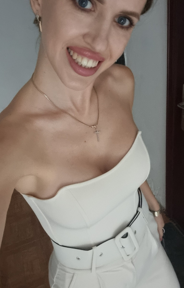 Крутой, качественный, идёт в чехле.