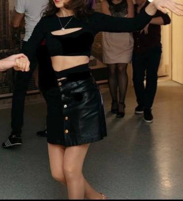 Качество хорошее. Села идеально. Мой 42-44, xs