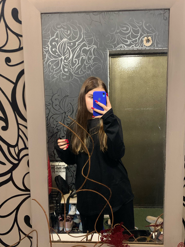 очень супер пупер класс, только колется не приятно, а так норм 🥳