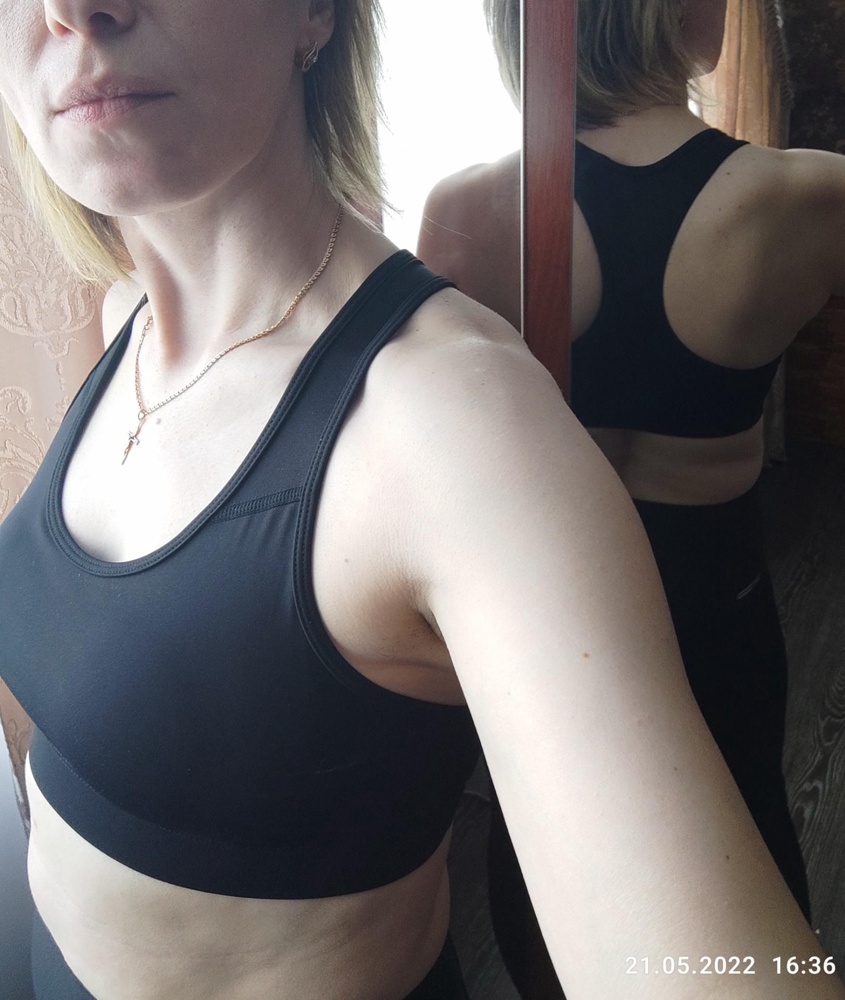 Обычно беру 48р, но почитала отзывы и рекомендую брать на размер меньше. Я так и сделала. Померила 48 по пройме свобода и под грудью тоже. Поэтому взяла 46. Спасибо производителю, за качественный товар