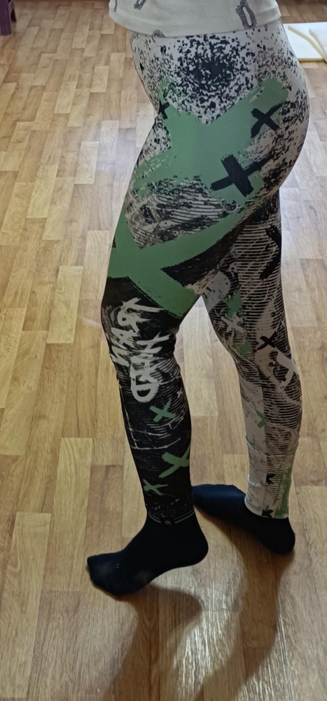 Лосины отличные, хорошо тянутся и есть выбор роста! На мои параметры 170 s,  подошли отлично