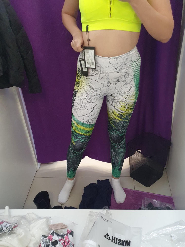 Завышенные  и рисунок  блеклый