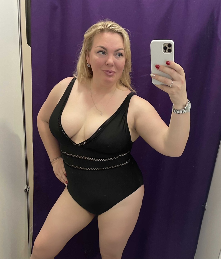 Крутой купальник!!!! 