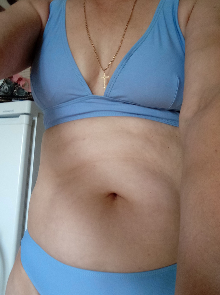 Доставка пришла быстро, спасибо продавцу, за качественный товар и доставку. Купальник очень понравился, качество хорошее, соответствует фото, размер подобран 💯✨Осталось очень довольна покупкой. Товар рекомендую. Ещё раз спасибо!