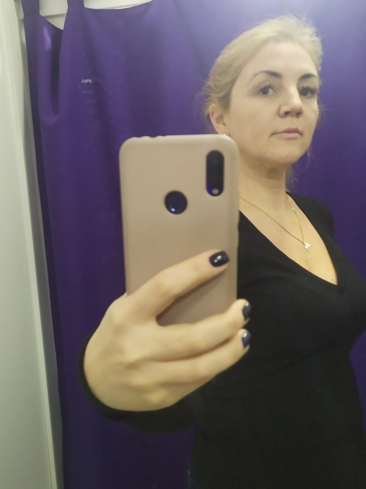 Отличный лонгслив! Приятный к телу!