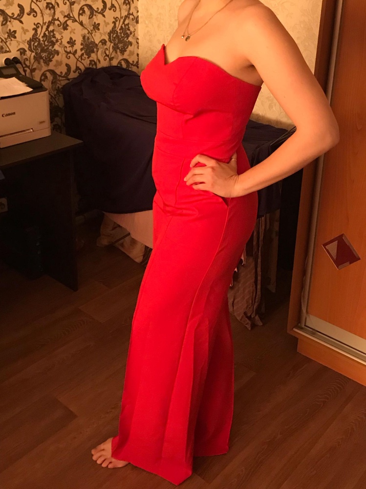 На мой 48, заказала 48, в груди великоват, талия и бёдра идеально 🤩 Ростова 170, с маленьким каблуком, будет хорошо смотреться