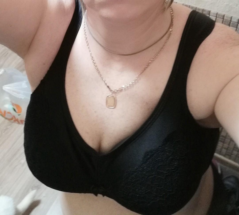 Отличный бюстгальтер, взяла больше на размер, супер!!! Правда упаковка ужас🥴