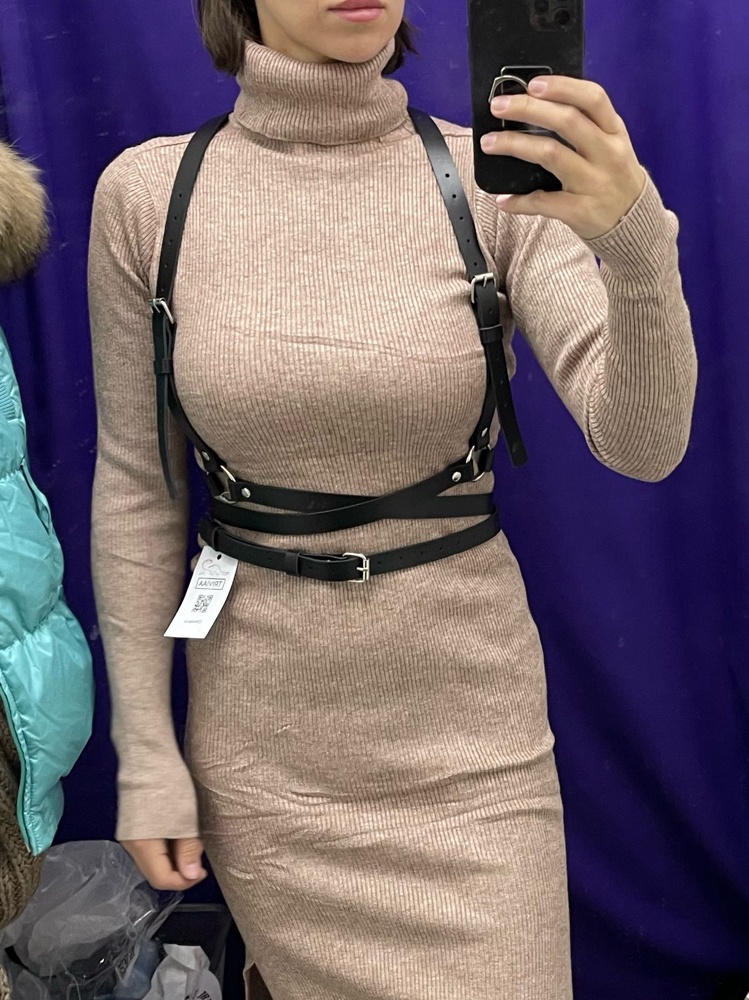 Хорошее качество. Размер регулируется отлично! 