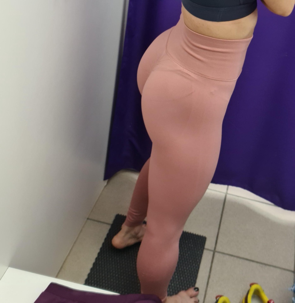 Просвечивают,  пуш эффект очень условный