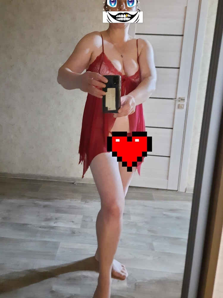 Норм неглиже.Берите на размер больше.Ношу 50,взяла 52 -54р.Цвет спелой вишни.