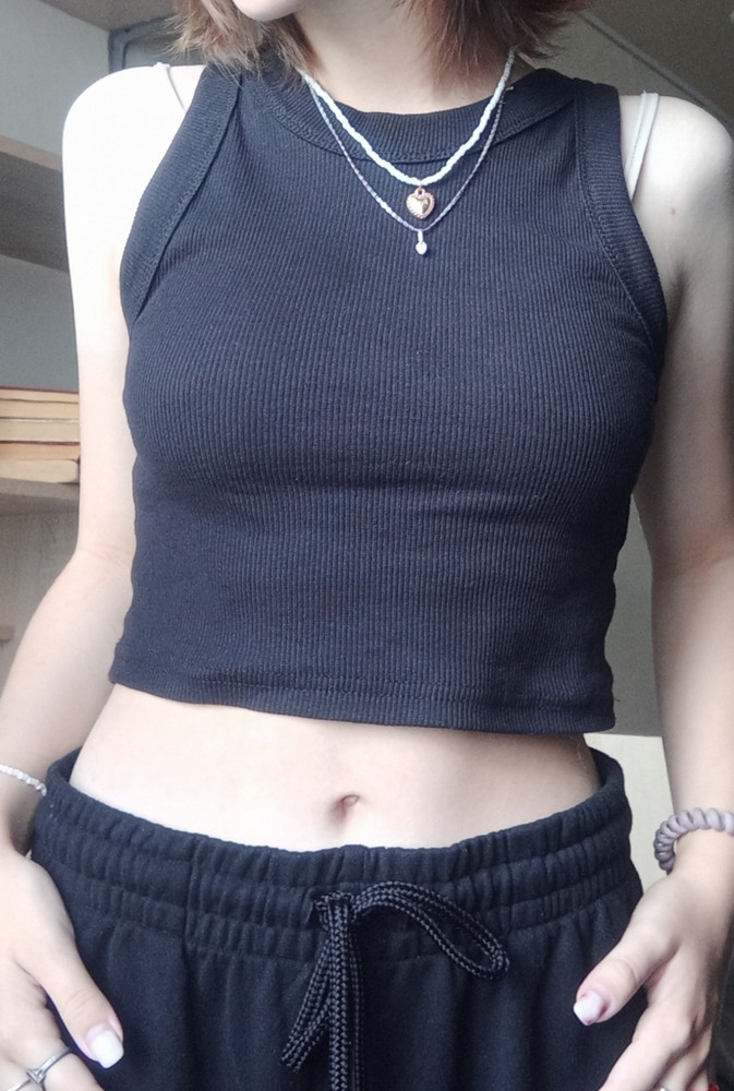 всё хорошо, правда слегка просвечивает