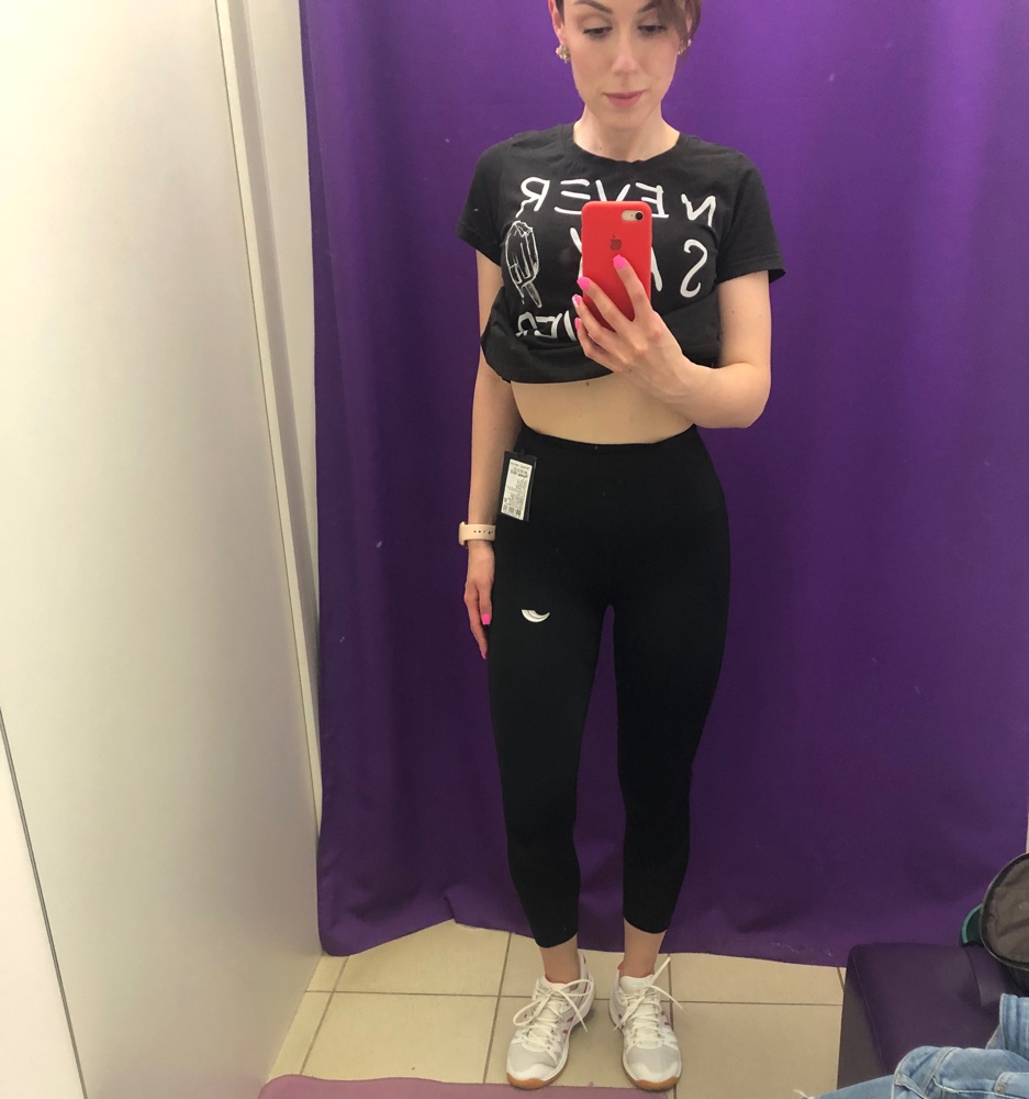 Классные леги, соответствуют размеру, качество хорошее. Советую к покупке