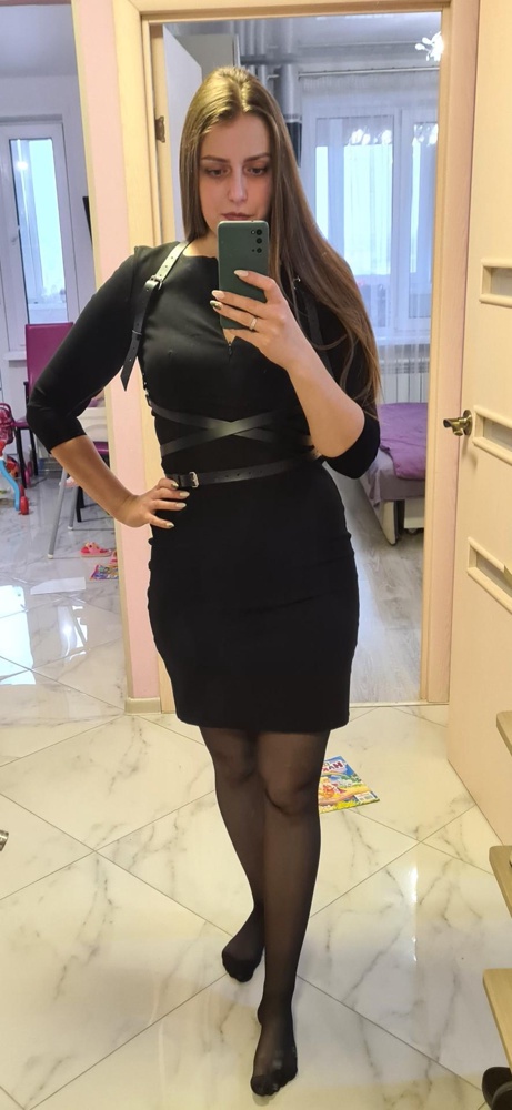 Очень крутая вещь,качество огонь, сидит идеально