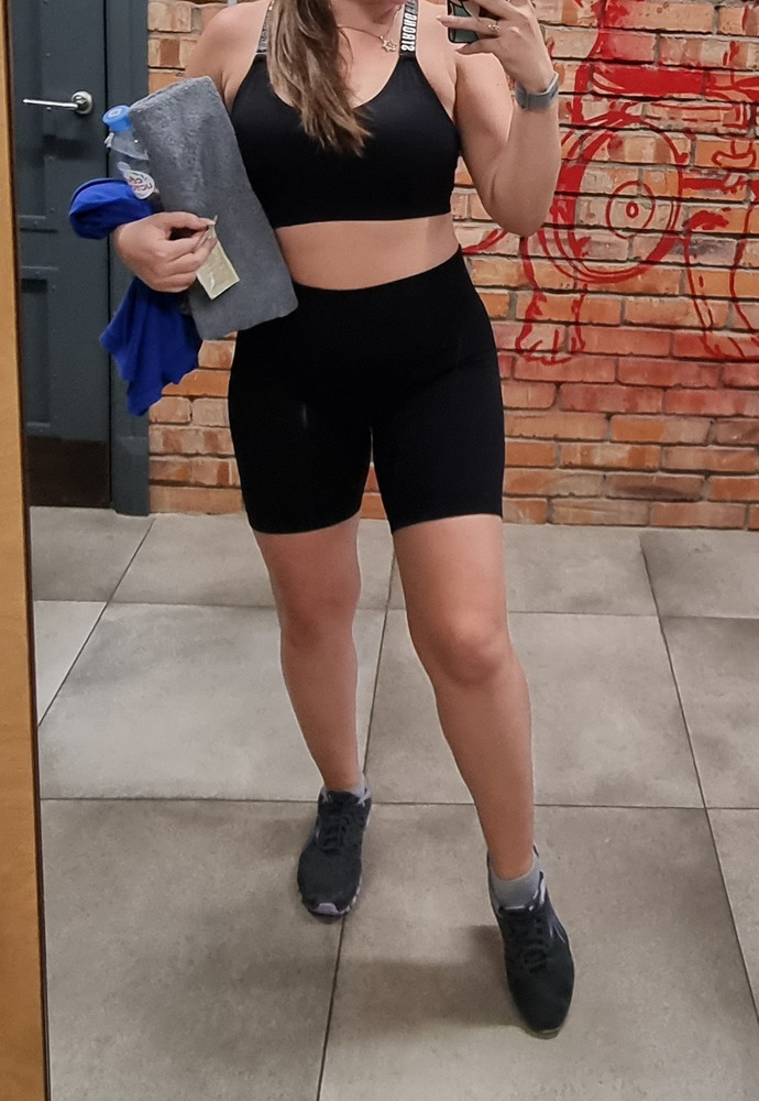 Отличные велосипедки, брала L на объем бёдер 105см. Брала для тренировок, Отлично подходят и для повседневного ношения