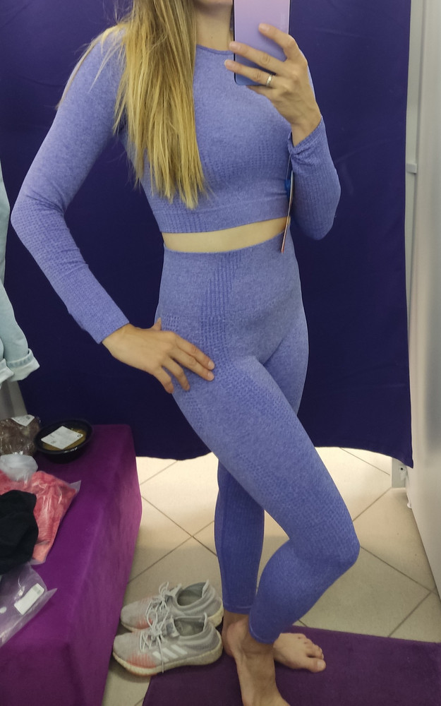 Отлично сел, материал плотный, мягкий. на рост 170 и размером одежды S , 44, взяла М