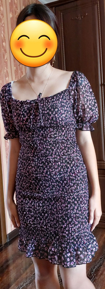 Красивое платье, дочке понравилось