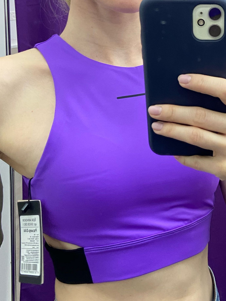 Розовый топ отличный! Ношу с удовольствием! А фиолетовый перезаказывала два раза! И оба раза пришли с мятой чашкой 😔 Третий раз не решаюсь заказать. Очень грустно