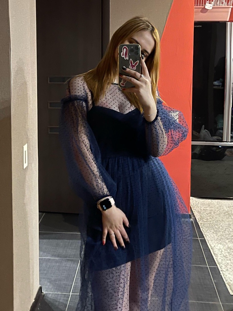 Очень довольна, но если у вас грудь большая, лучше берите на размер больше :) 