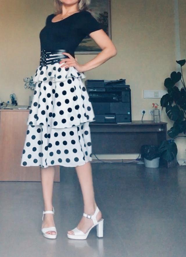 Отличный, стильный пояс. Немного сзади резинку ушила. Очень довольна, подошёл ко многим моим платьям. Спасибо большое!