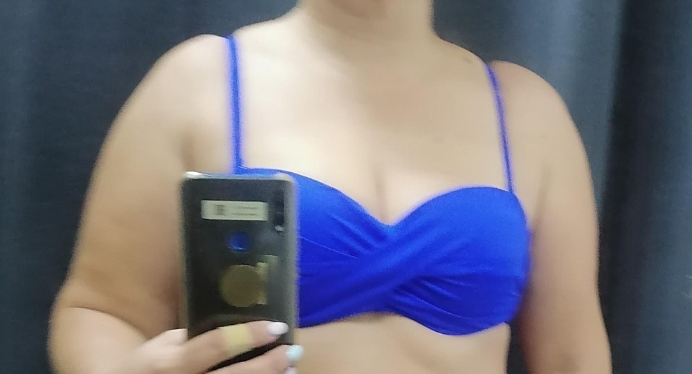 Лиф сидит отлично, плавки на моей ж. пе хорошо, но я люблю чтобы зад закрывало по больше🤣