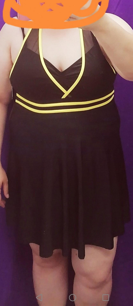 Мерила купальник почти за 9000 и этот. Ну что сказать, забрала этот, хотя в том очень комфортно, ничего не давит, недостатки скрывают оба купальника. Забрала этот, так, как дешевле намного.