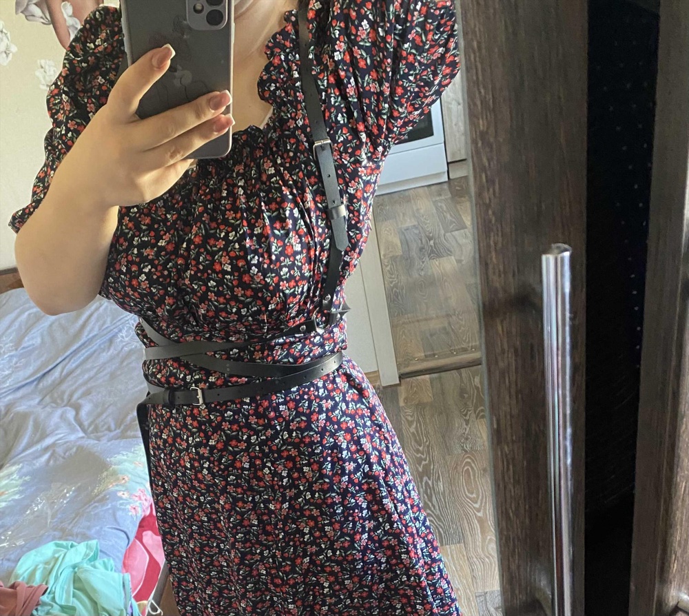 Супер , пухлые девочки которые бояться брать , покупайте … размер регулируется , качество пока нормальное , долго разбиралась как закрепить 