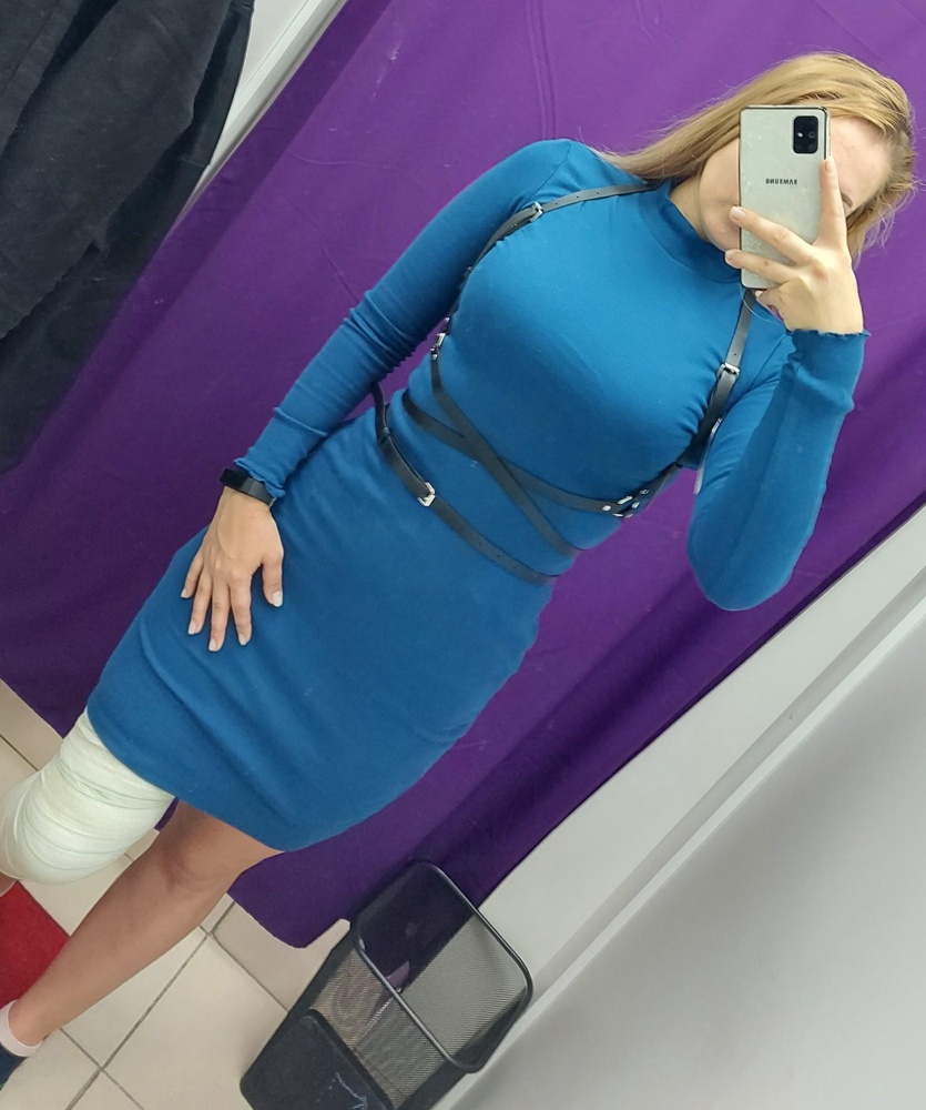 Шикарно смотрится как с платьем, так и с рубашкой, спасибо огромное)