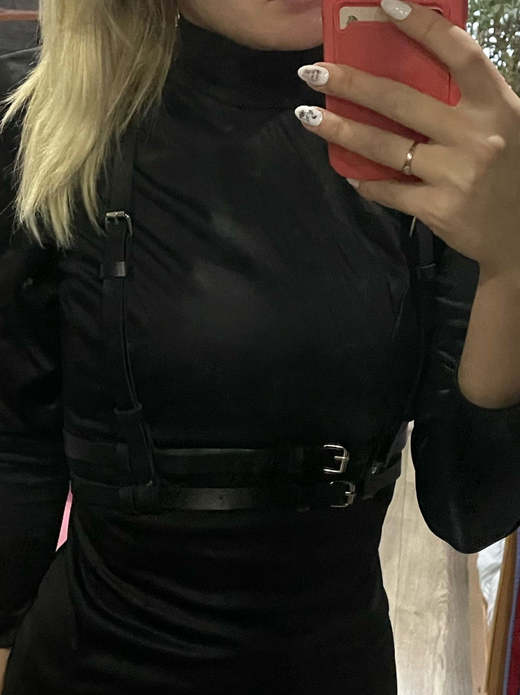 Вообще огонь 🔥 быстро , качественно , упаковка не прозрачная 😀