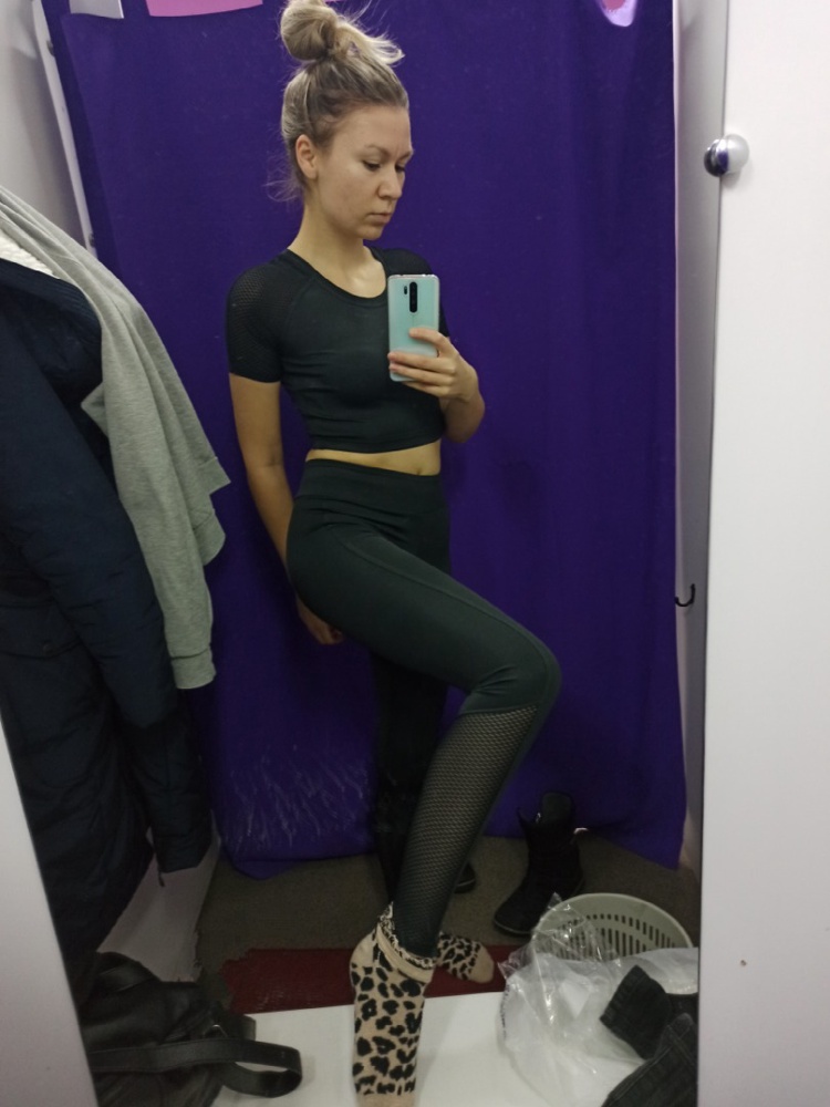 Ткань плотная, приятная, по размеру село идеально 😊