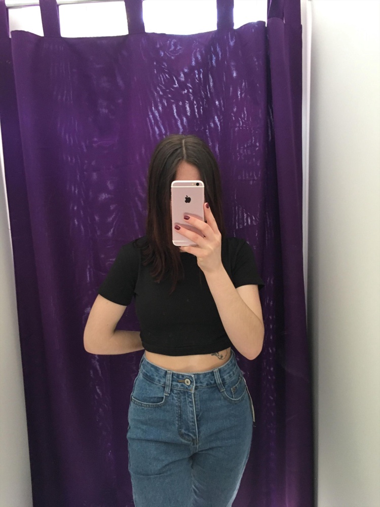 Прекрасный базовый топ, ничего лишнего