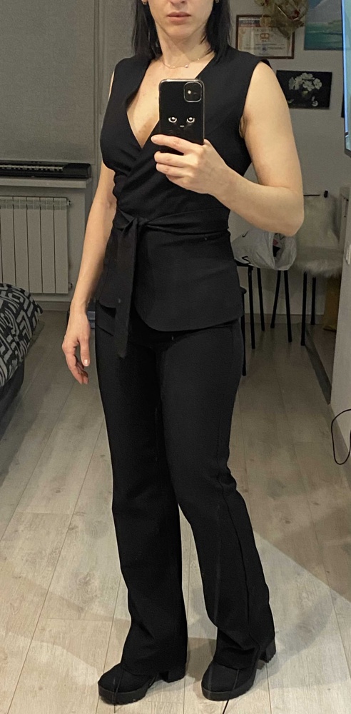 На удивление, но костюм подошёл.Об 97 От 70 Ог 90 - S подошёл.