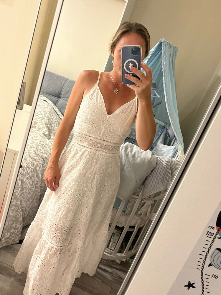 Идеальный сарафан на лето!Легкий и дышащий материал.На рост 160 сел идеально