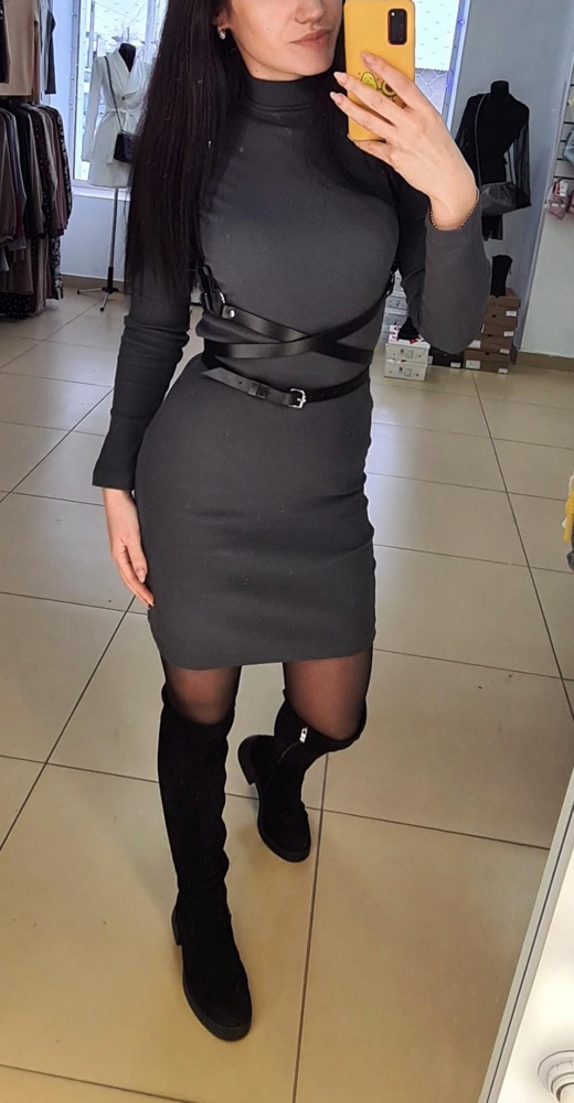 Клёвый аксессуар. Даже в обычный ежедневный образ добавляет изюминку. Качество супер