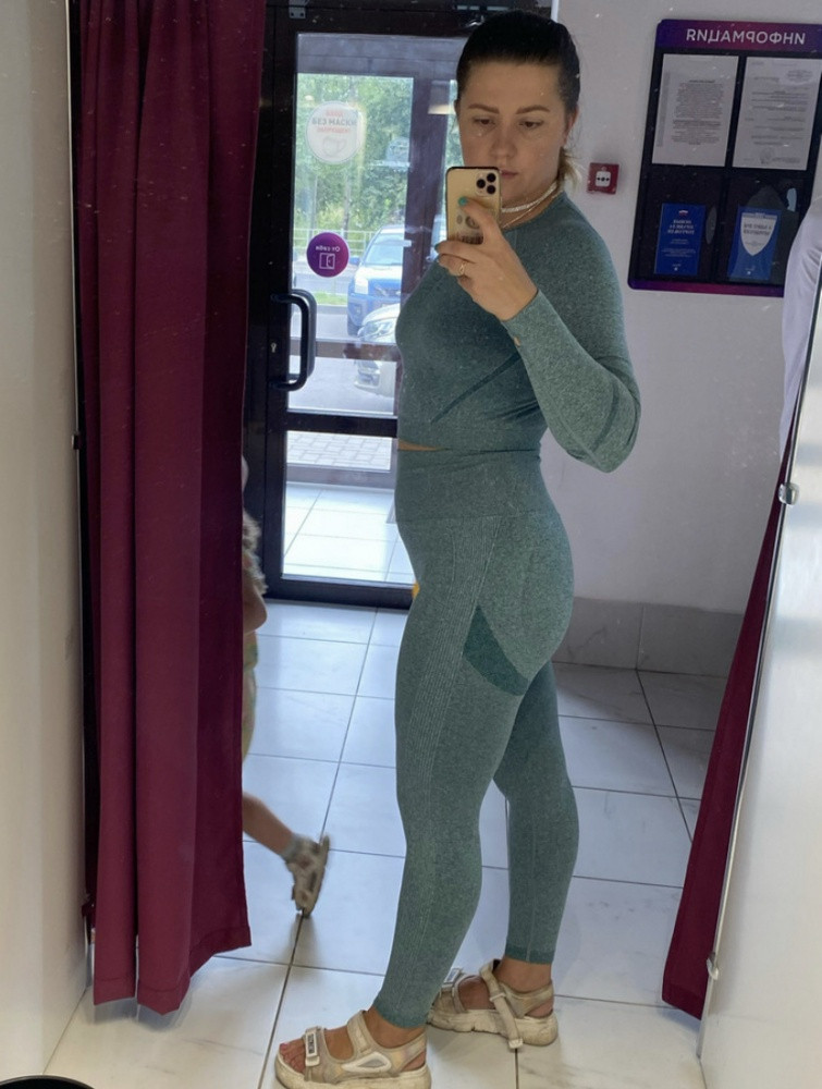 Хороший костюм, тренировку держали на ура, утягивают проблемные места 👌🏼