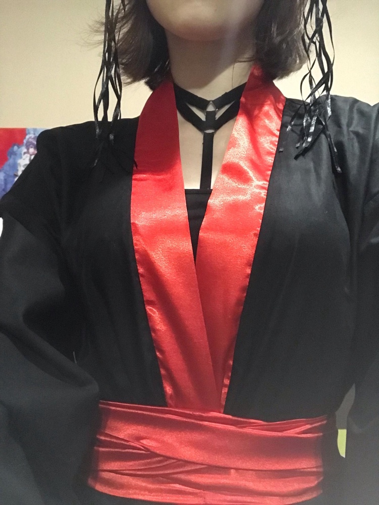 Ленты эластичные, самая нижняя регулируется. Прекрасно