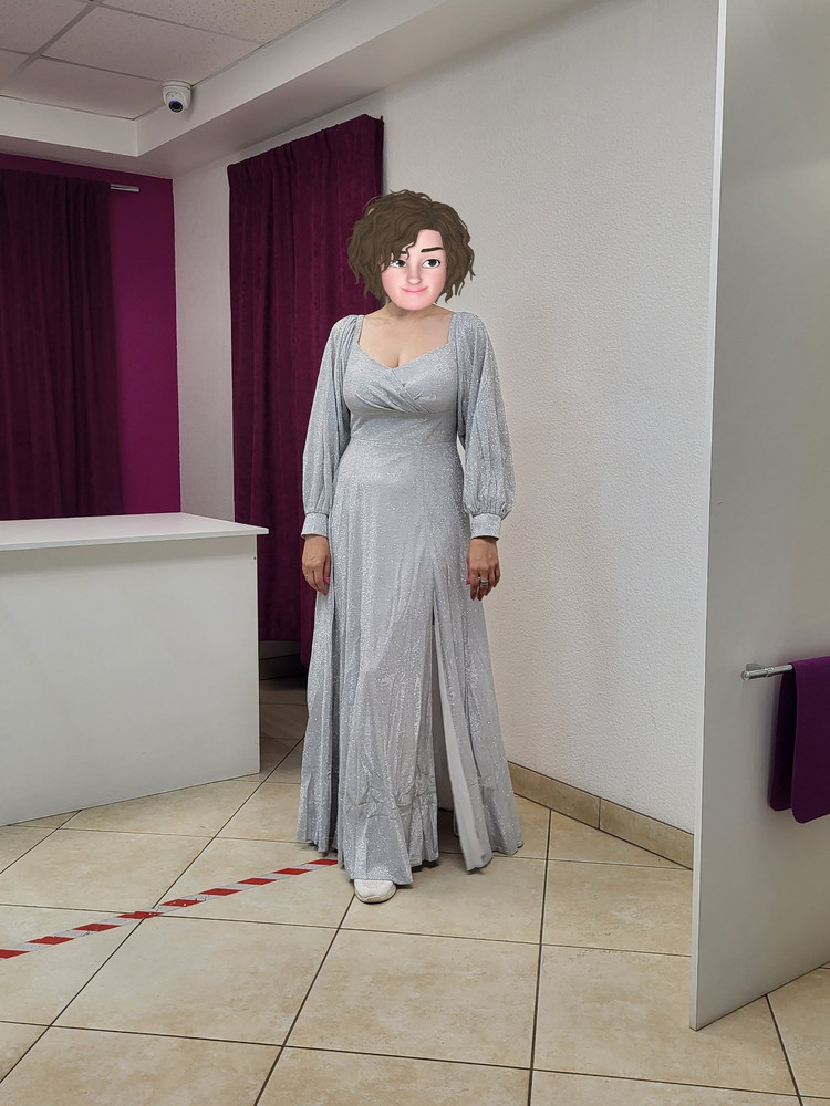 Платье очень красивое. Отказ в пользу другого.