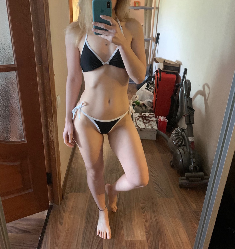 Купальник сел идеально. Все понравилось. Единственное, что трусики пришли на завязочкках, а не такие как на фото))) это мне не понравилось. Но возврат не стала делать, т.к сидит все же хорошо.)) 

Купальник довольно открытый и откровенный. Но если стоит задача хорошо загореть - думаю подойдёт идеально. 