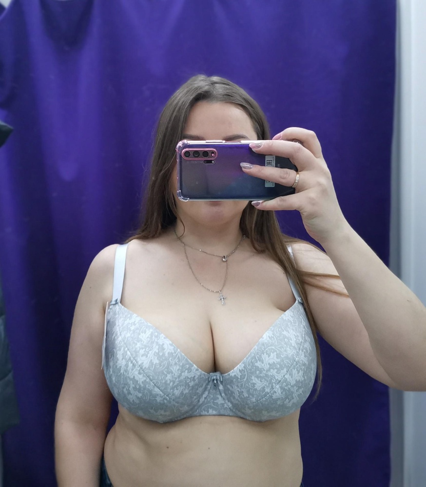 Держит хорошо